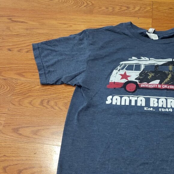 UCSB UC Santa Barbara VW Bus Surfboard CA Bear T Shirt Alumni Size Medium Cotton - Picture 4 of 12